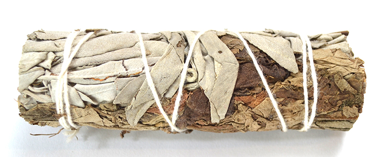 4" White Sage & Patchouli smudge stick